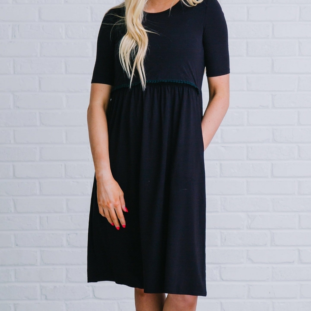 Nursing/maternity dress